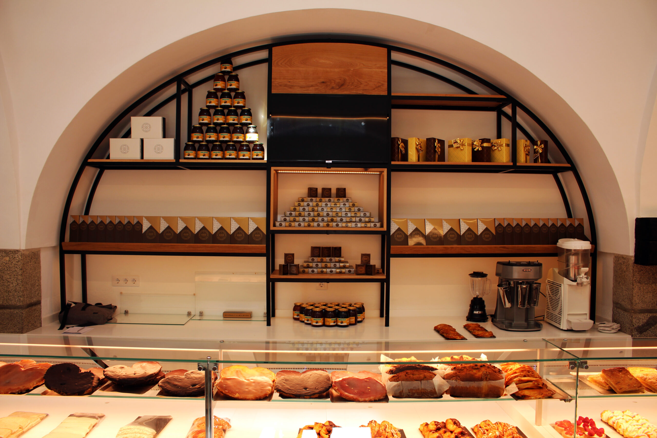 iluminación para pasteleria vitrina de pasteles